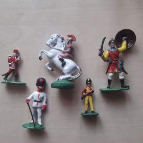 Foto inzerátu cínoví vojáčci ze sbírky -prodej
