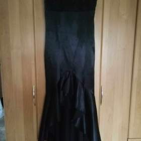 Společenské, plesové šaty  / 19311359