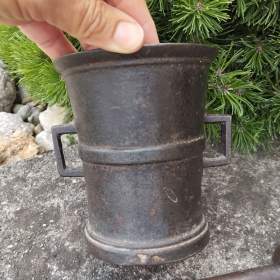 Foto inzerátu Zajímavý a velmi starý starý hmoždíř č.4 s uchy