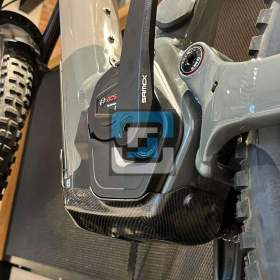 Foto inzerátu KARBONOVÝ KRYT MOTORU BOSCH CX PRO FOCUS SAM2-JAM2 2023