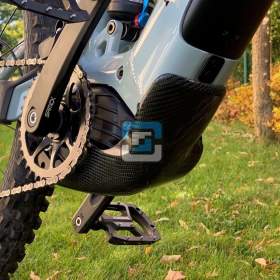 Foto inzerátu KARBONOVÝ KRYT MOTORU FOCUS SAM2 FOCUS JAM2 BOSCH - THRON2 BOSCH