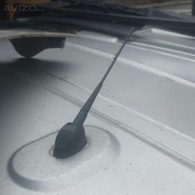 Renault trafic 1.9 dci Opel Vivaro levý blatník top stav / 19333381