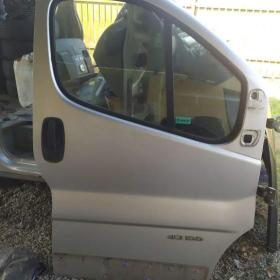 Foto inzerátu Renault trafic 1.9 dci Opel Vivaro levý blatník top stav