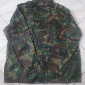 Foto inzerátu Nová maskáčová nepromokavá bunda /pláštěnka.