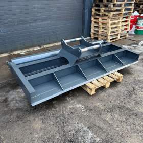 Nivelační nosník grejdr 250cm 11- 18t / 19340678