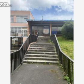 Foto inzerátu Objekt bývalé samoobsluhy s užitnou plochou 1426 m2, Střekov, Ústí nad Labem