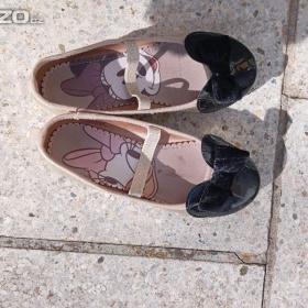 Fotka k inzerátu Nenošené (nové) zlatočerné a černé střevíčky / 18046369