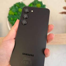 Obrázek k inzerátu: Samsung Galaxy S23 5G 8 GB / 128 GB -  černý