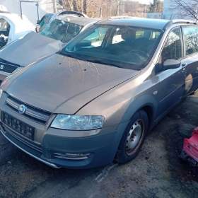Fiat Stilo Uproad 1.9 JTD 16V ( 937A5000 ) 110kW r.2006 / 19345771