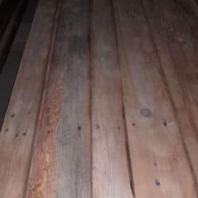 Foto inzerátu Prodám stará borovicová prkna.