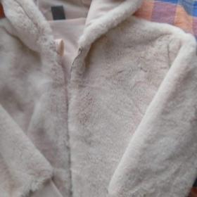 Foto inzerátu Podzimní kabátek, bundy, vestičky