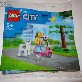 Lego City 30639 -  Psí park a skútr  / 19349166
