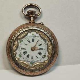 Fotka k inzerátu Starožitné celostříbrné pěkně zdobné kapesní dámské hodinky / 19296631