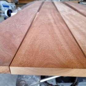 Exotické meranti hladké hoblované terasové prkno KL. FAS KD 18x140mm / 19349825