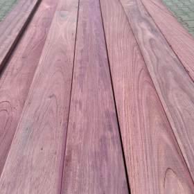 Foto inzerátu EXOTICKÁ PALUBOVÁ DESKA AMARANT-FIALOVÁ SRDCE HLADCE RŮŽOVÁ 21X145MM