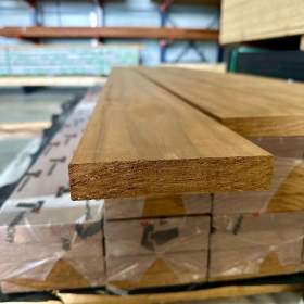 Foto inzerátu deskové desky dřevo pro saunové lavice Thermo Termo Radiata 26x140mm