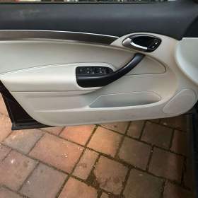 Foto inzerátu Saab 9-3 Sport-sedan 1,8t 110kW VECTOR -