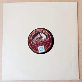 Foto inzerátu Gramodeska His Masters Voice z roku 1928 - top