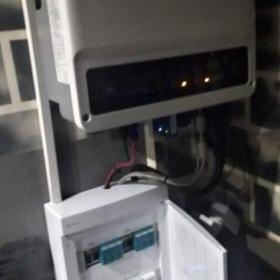 Fotka k inzerátu střídač FW10K- ET / 19010306