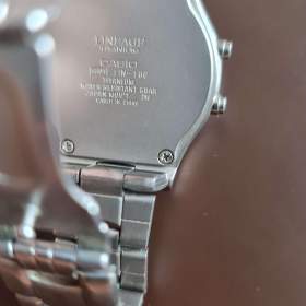 Foto inzerátu NÁRAMKOVÉ HODINKY CASIO