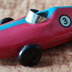 Foto inzerátu Staré polské plechové autíčko