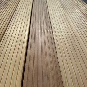 EXOTICKÉ PALUBOVÉ PLÁŠTĚ ŽEBROVANÉ GARAPA FAS KD 25X145 / 19357440