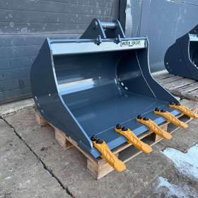 Podkopová lopata 100cm 3CX 4CX 3,6- 5,5t se zuby / 19357773