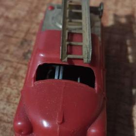 Foto inzerátu Starý hasičský vůz