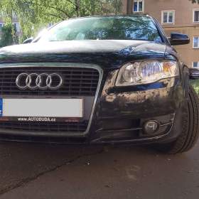Audi A4 Avant 2.0 TDi  / 19363350