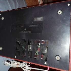 Foto inzerátu Magnetofon B100