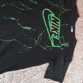 Prodám tričko Nike / 19365681