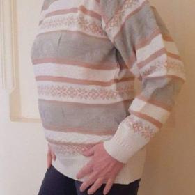 Foto inzerátu Svetr dámský, světlý norský vzor - vel. L