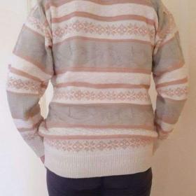 Foto inzerátu Svetr dámský, světlý norský vzor - vel. L