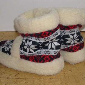 Foto inzerátu Dámské vysoké papuče z ovčí vlny č. 38-39