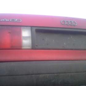 Fotka k inzerátu Audi 80 B3 rok 87 1.6 55kw , celek s doklady nebo díly z vozu / 19371000