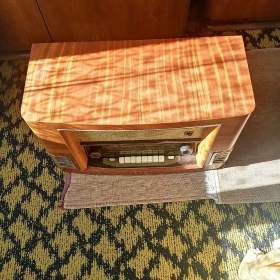 Foto inzerátu Radio zn: Choral -Tesla ,