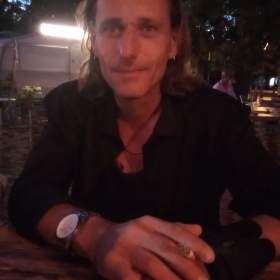 Foto inzerátu Najdu kamarádku