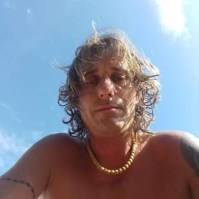 Foto inzerátu Najdu kamarádku