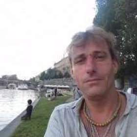 Foto inzerátu Najdu kamarádku