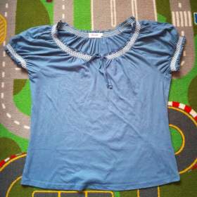 Foto inzerátu Dámská tunika vel. 44-46