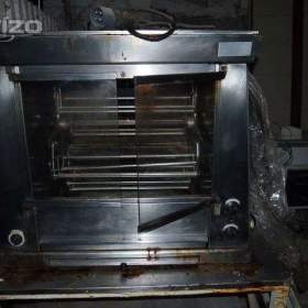 elektrický gril na kuřata / 19372465