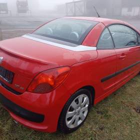 Foto inzerátu Peugeot 207 CC cabrio 1.6 88Kw RV.2009 - NOVÁ STK