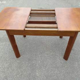 Fotka k inzerátu Rozkládací stůl, masiv / 17931839