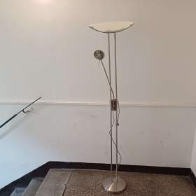 Foto inzerátu Stojací  lampa