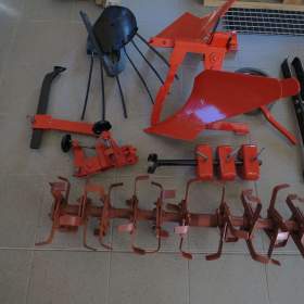 Foto inzerátu VARI díly .....