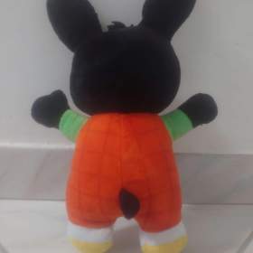Foto inzerátu Plyšový zajíček Bing. 