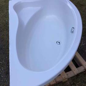Foto inzerátu Rohová vana