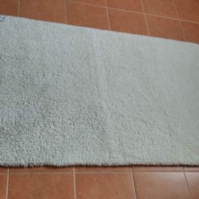 Fotka k inzerátu Koupelnová velká bílá předložka / 15843629