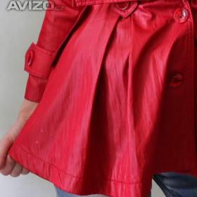 Foto inzerátu Červený kabátek se sukýnkou vel XXXS