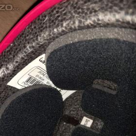 Foto inzerátu Prodám lyžařskou helmu 53-56 včetně brýlí 